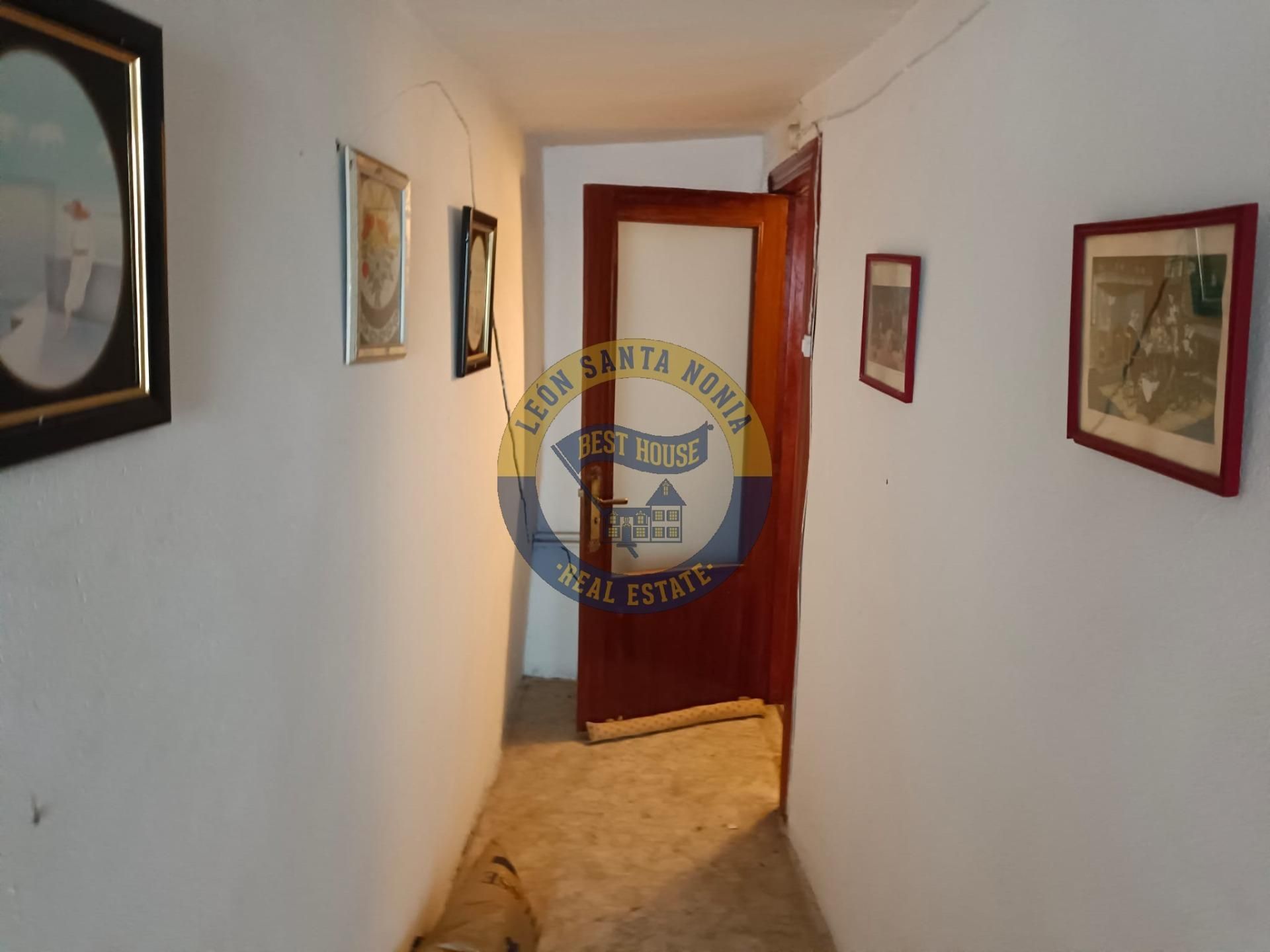 Finca rústica en venda en León Capital 