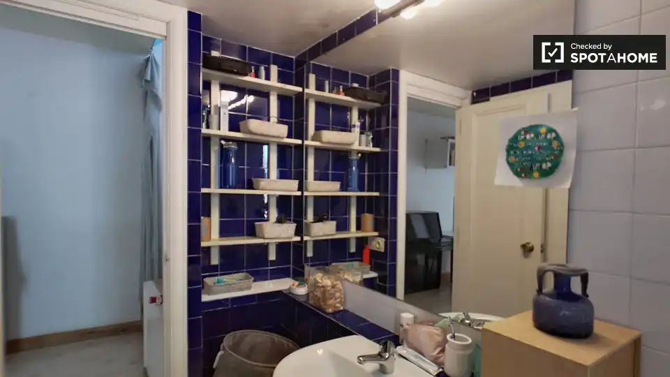 Room in Sant Gervasi i la Bonanova