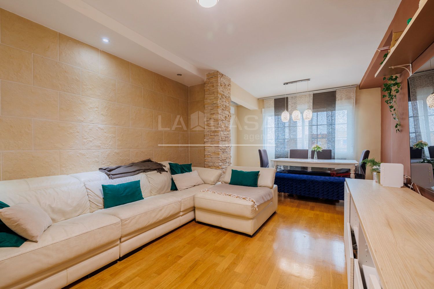 Sala d'estar de Pis en venda en Móstoles amb Calefacció i Terrassa