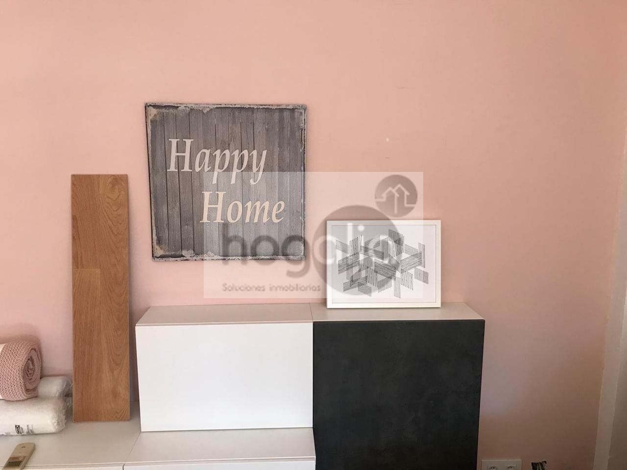 Living room of Flat to rent in  Sevilla Capital  with Air Conditioner, Terrace and Furnished