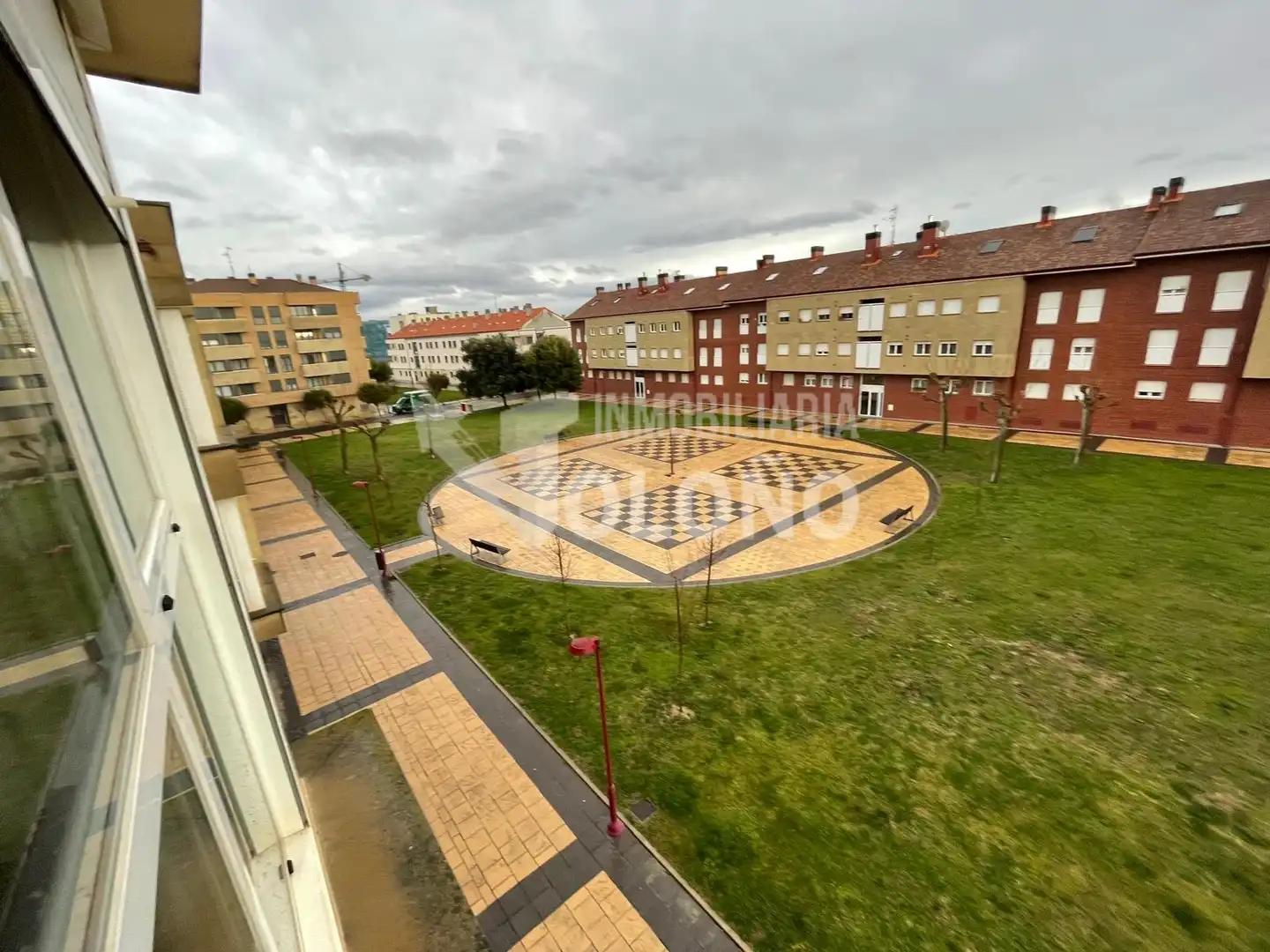 Vista exterior de Dúplex en venda en Haro amb Aire condicionat, Calefacció i Parquet