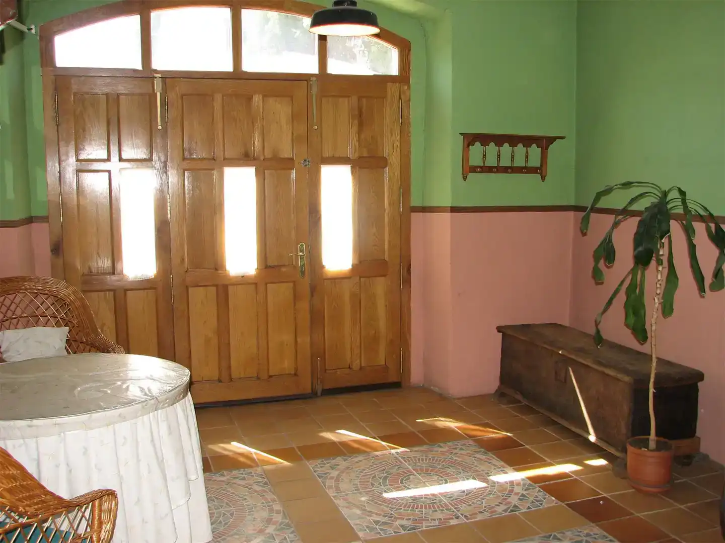Casa adosada en venda en Villablino amb Parquet, Moblat i Forn