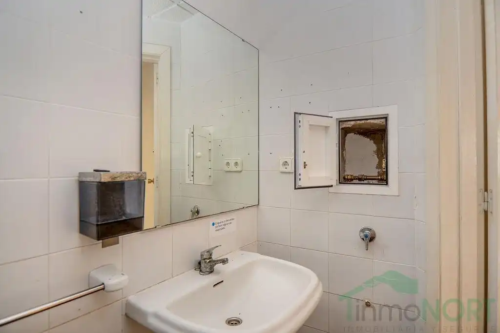 Commercial properties for sale in Barrio de la Concepción