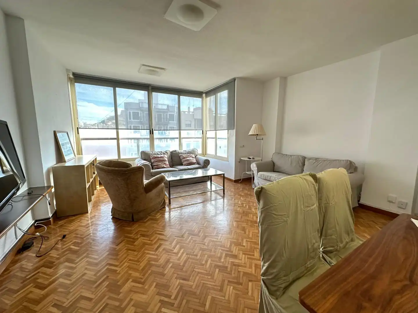 Wohnung zur Miete in Avenida FEDERICO SOTO, Ensanche - Diputación