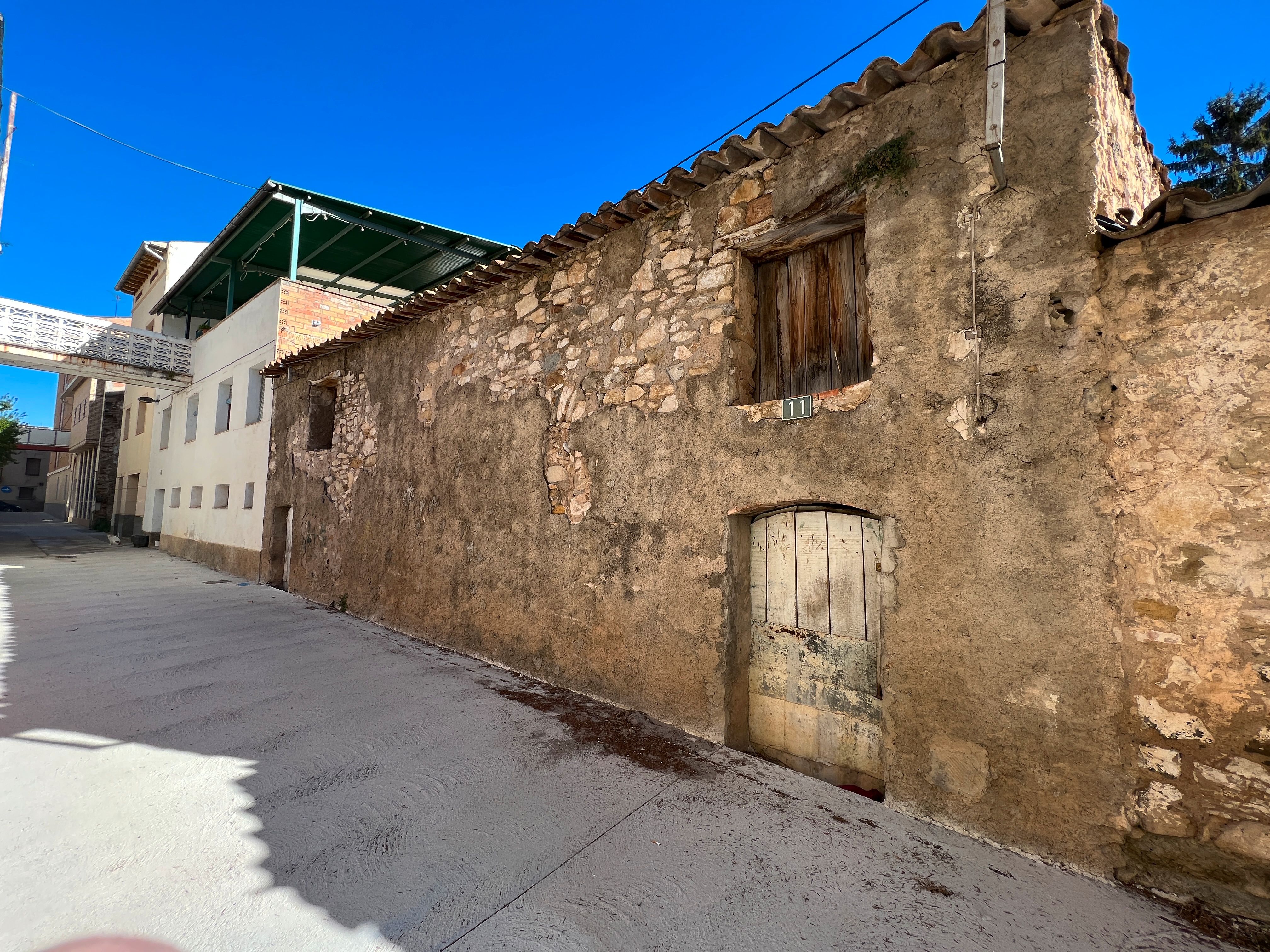 Building for sale in Tremp