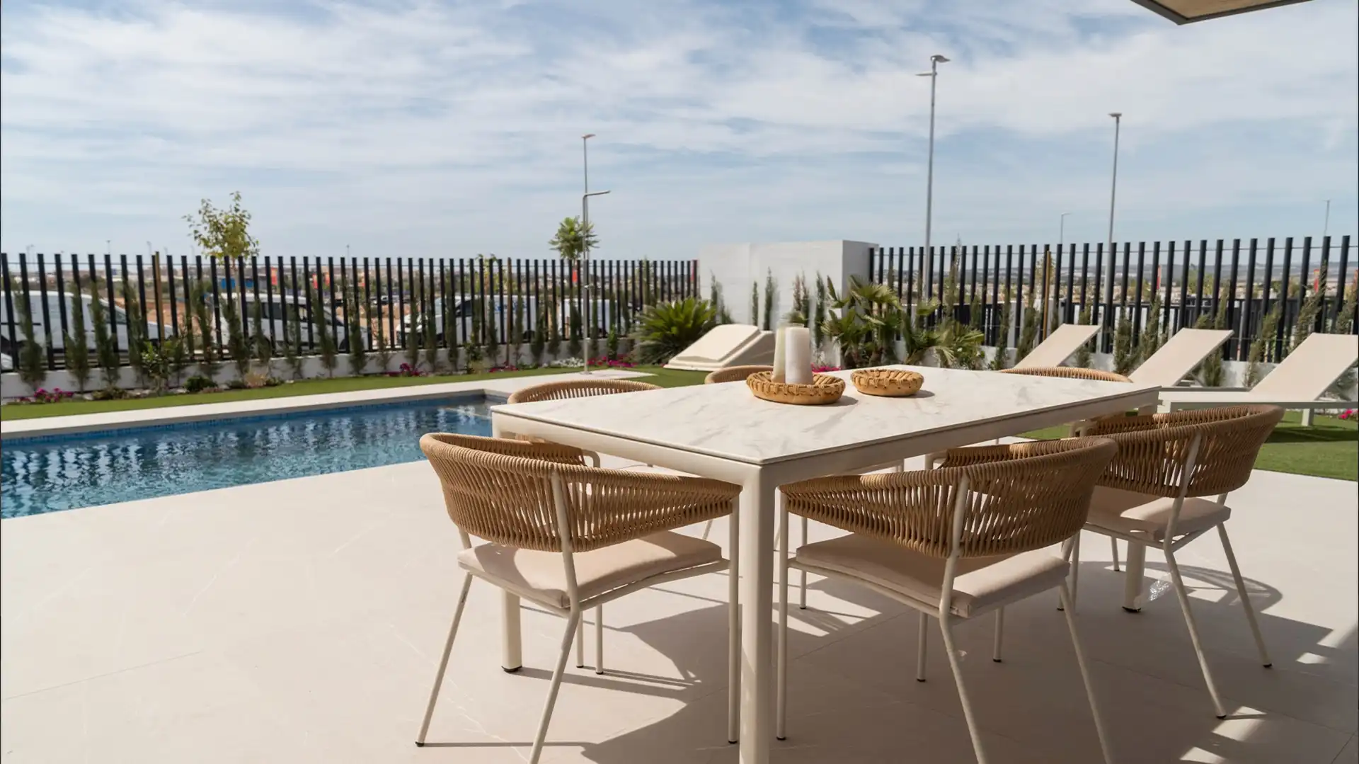 Terrassa de Casa o xalet en venda en Torrevieja amb Aire condicionat, Terrassa i Piscina