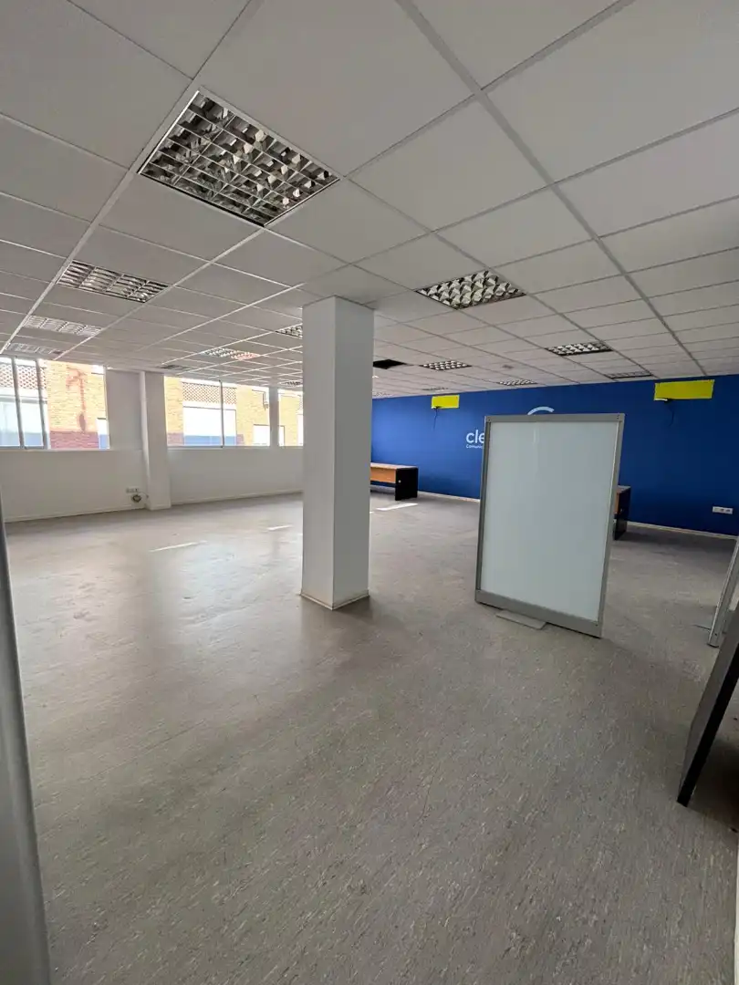 Büro zur Miete in Madrid mit Klimaanlage und Möbliert