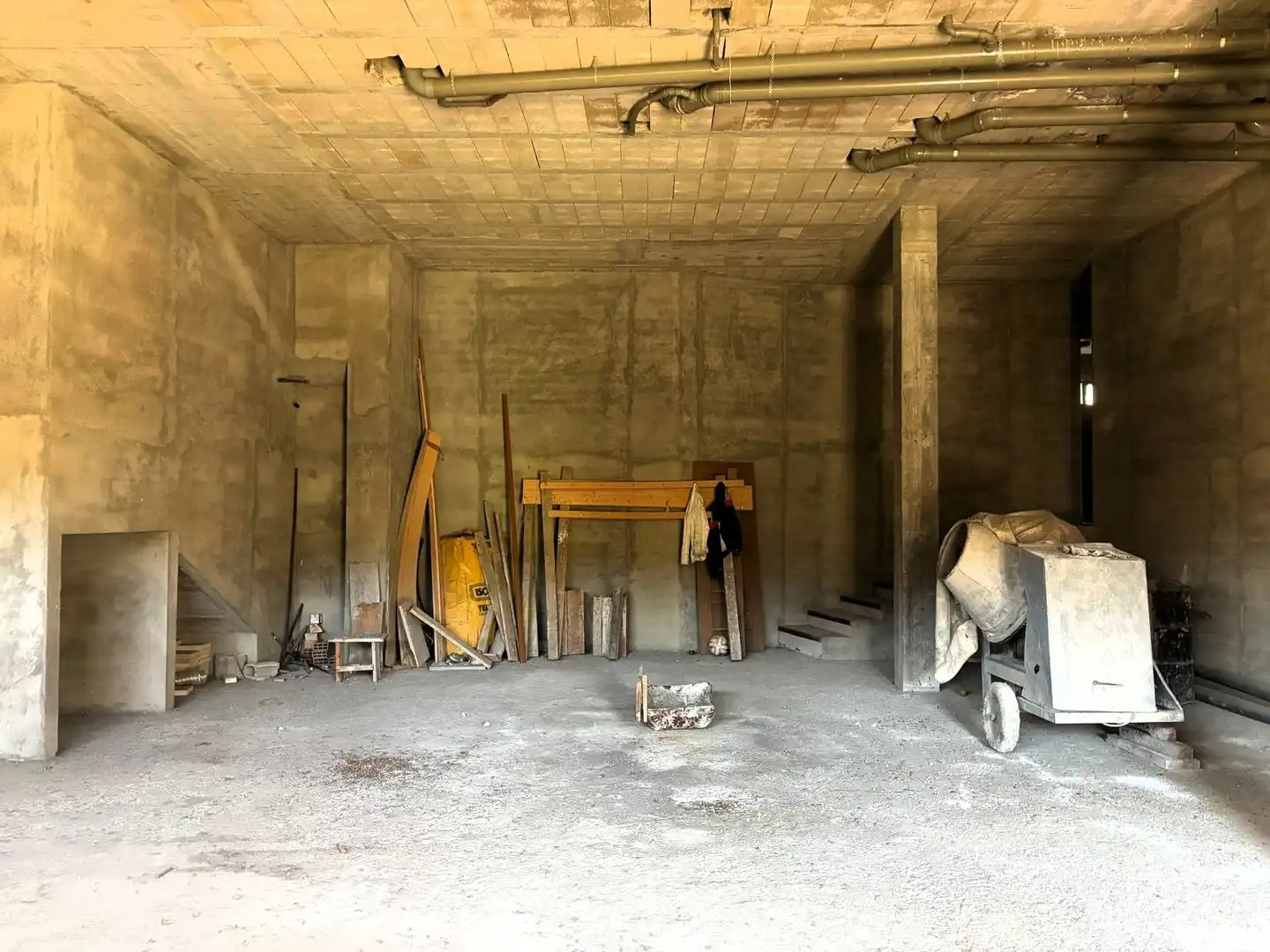 Commercial properties for sale in Larrabetzu