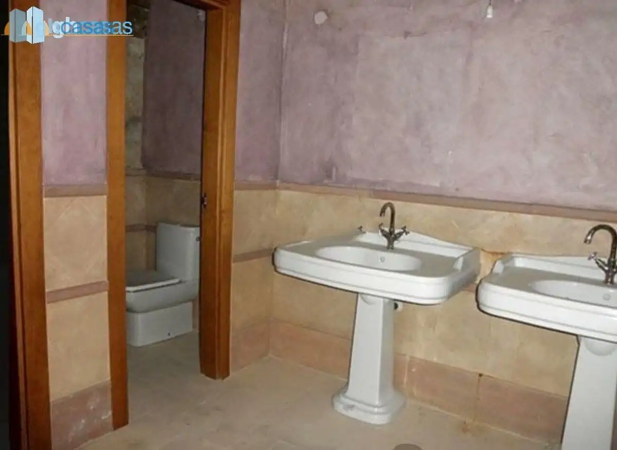 Bany de Casa o xalet en venda en Castraz