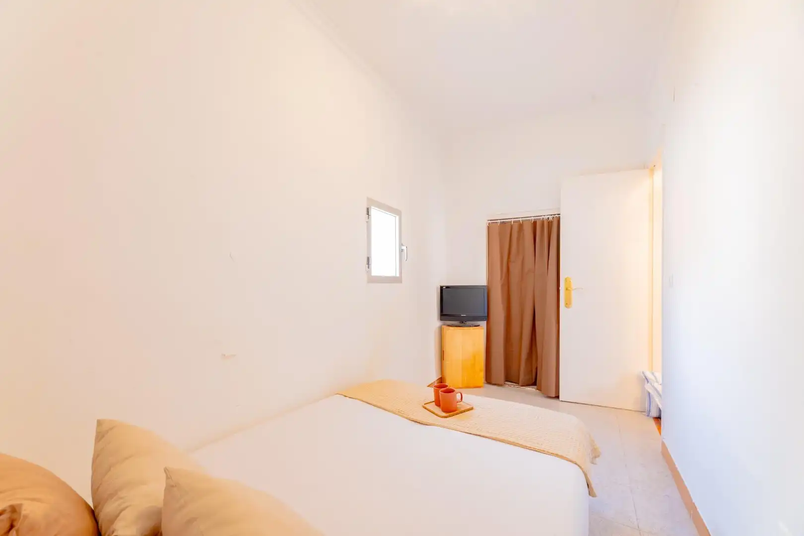 Dormitori de Casa o xalet en venda en Xàtiva amb Calefacció, Terrassa i Moblat