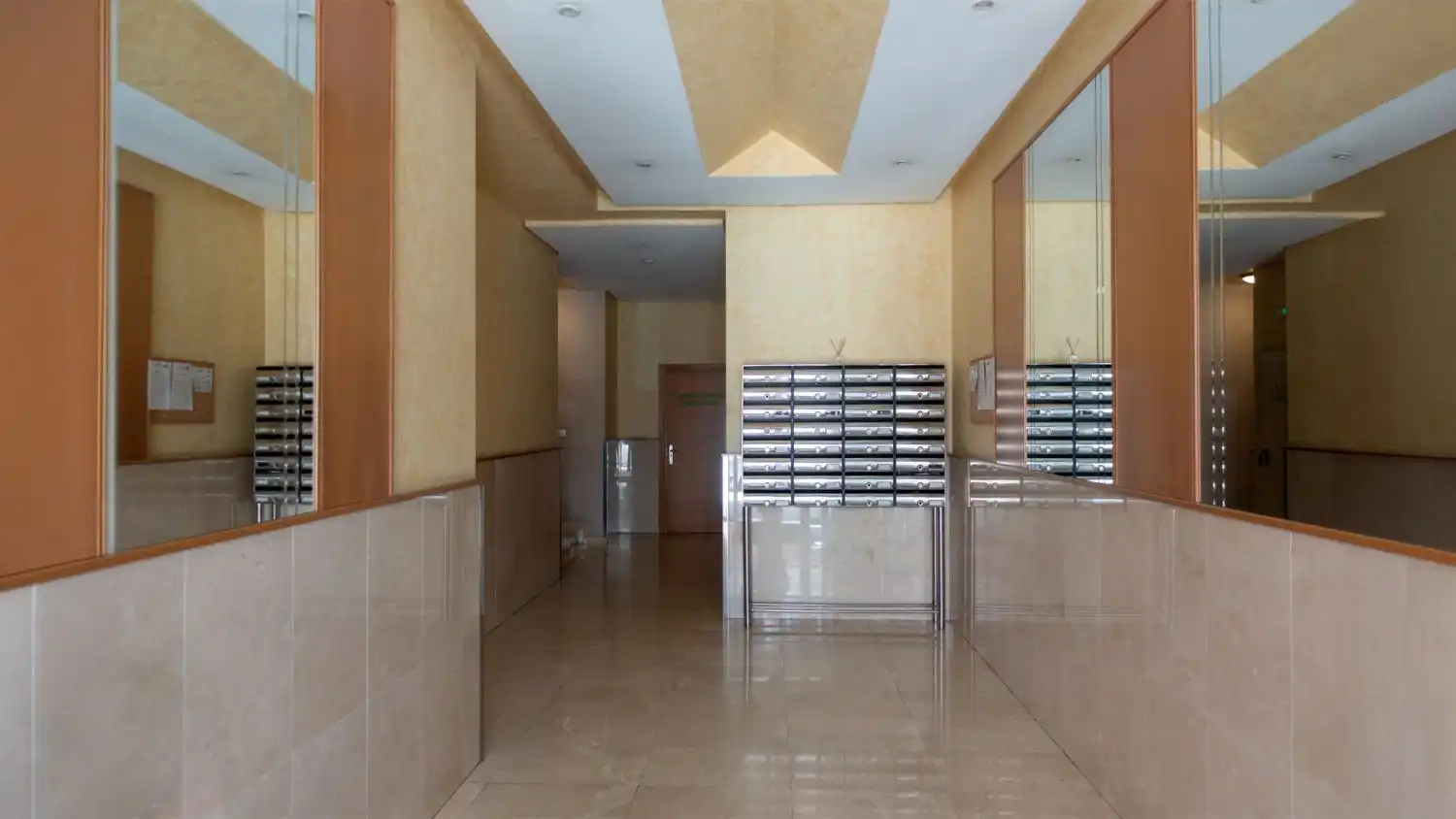 Wohnung zum Verkauf in Ponteareas mit Heizung, Terrasse und Abstellraum