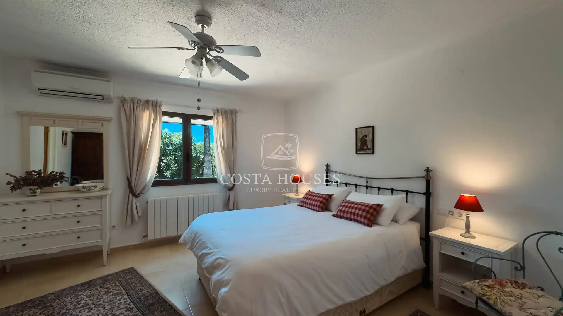 Bedroom of Houses for sale in Jávea / Xàbia  with Air Conditioner, Private garden and Terrace