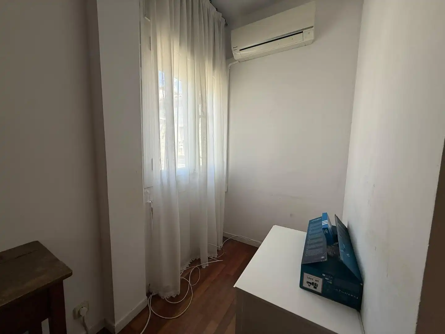 Habitación de Piso de alquiler en Madrid con Aire acondicionado y Amueblado