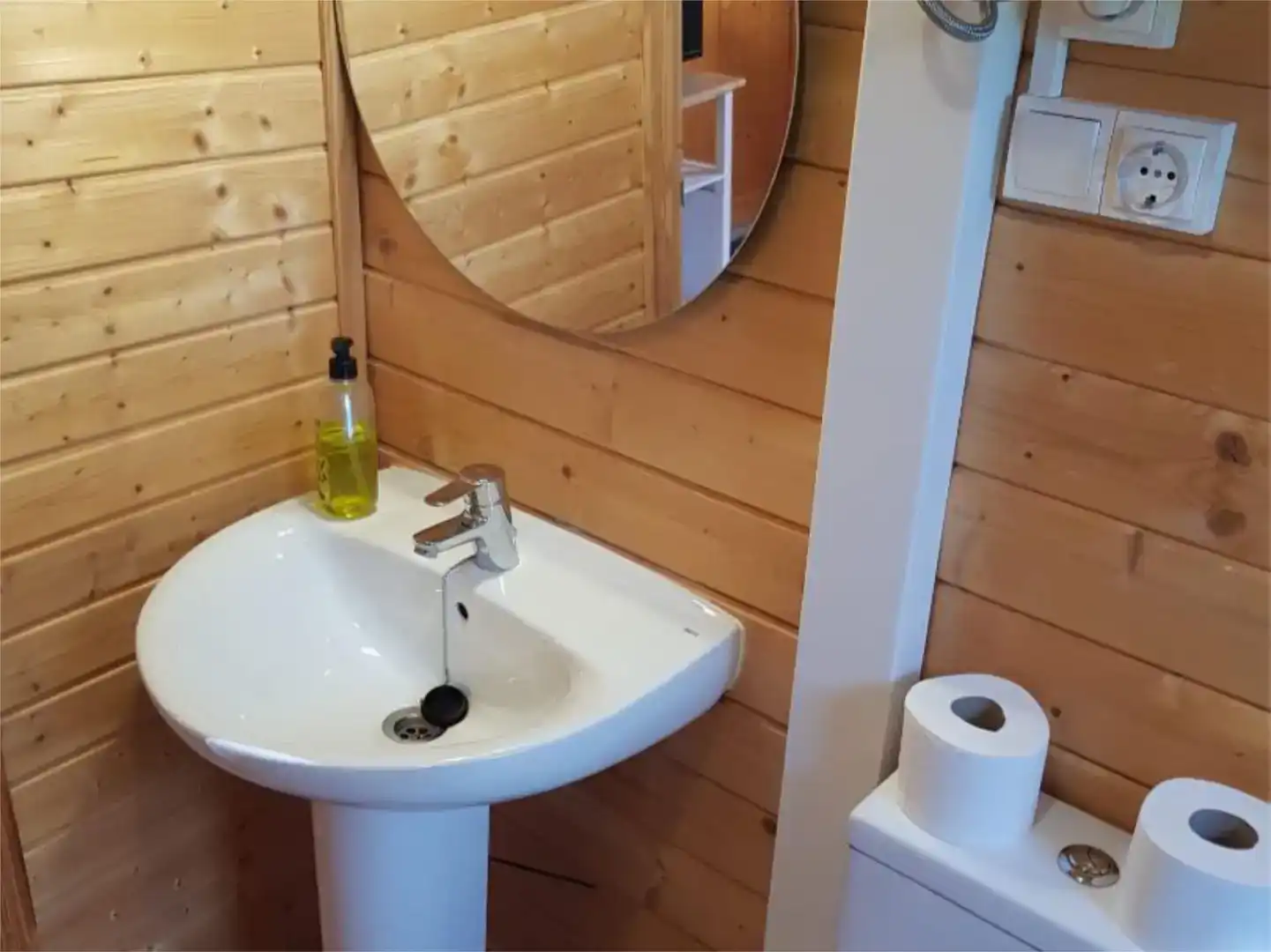 Bany de Finca rústica en venda en Valdeganga amb Aire condicionat, Jardí privat i Piscina
