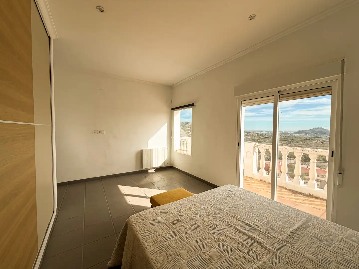 Schlafzimmer von Haus oder Chalet zum Verkauf in Gilet mit Heizung, Parkett und Terrasse