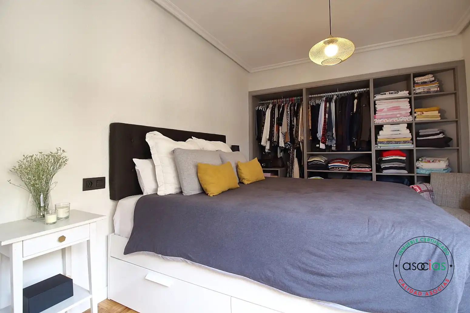 Habitación de Ático en venta en Gijón  con Calefacción, Parquet y Terraza