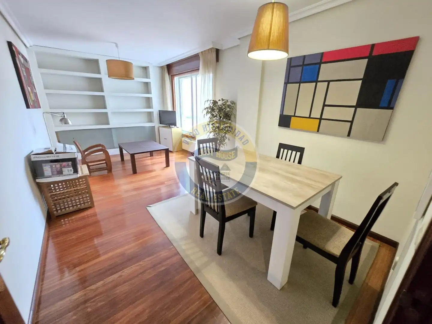 Comedor de Piso de alquiler en Centro Urbano