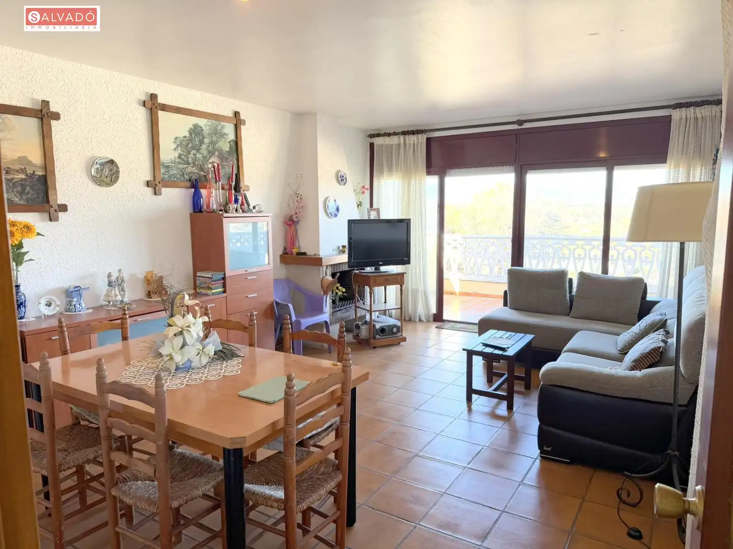 Sala de estar de Casa o chalet en venta en Albinyana con Jardín privado, Terraza y Trastero