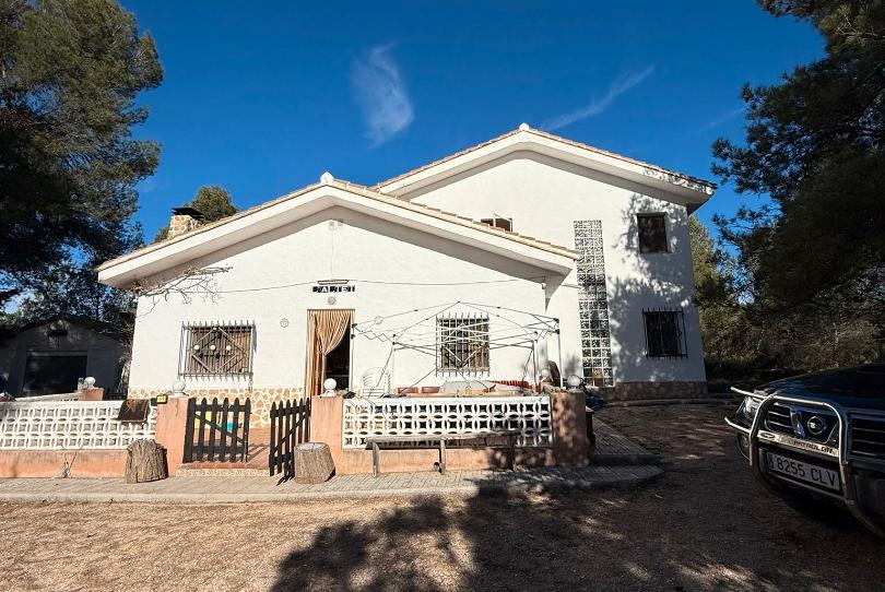 Foto 1 de Finca rústica en venda a Calle Sierra Mariola, 1b, Virgen del Remedio - Parque Lo Morant, Alicante