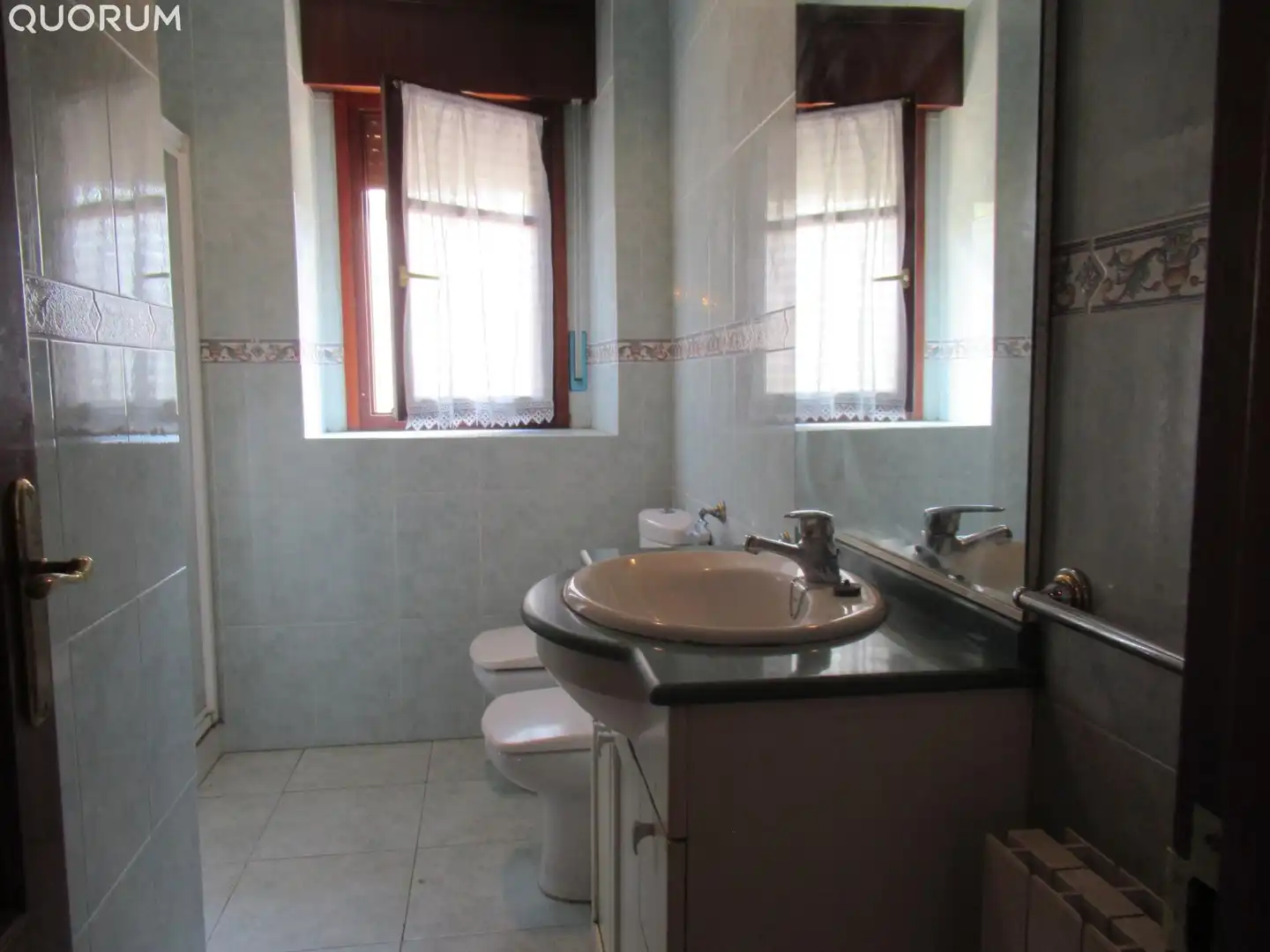 Bathroom of Houses for sale in Larrabetzu  with Heating and Furnished
