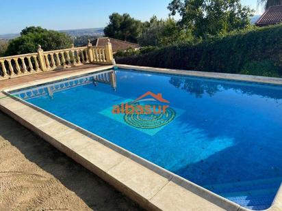 Swimming pool of House or chalet for sale in Almodóvar del Río  with Private garden and Swimming Pool