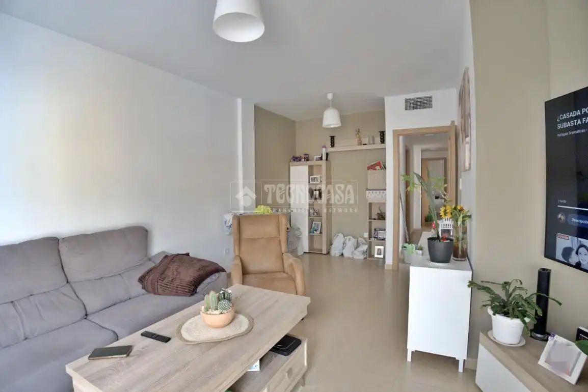 Flat with terrace for sale in Santa María del Águila, imagen 7