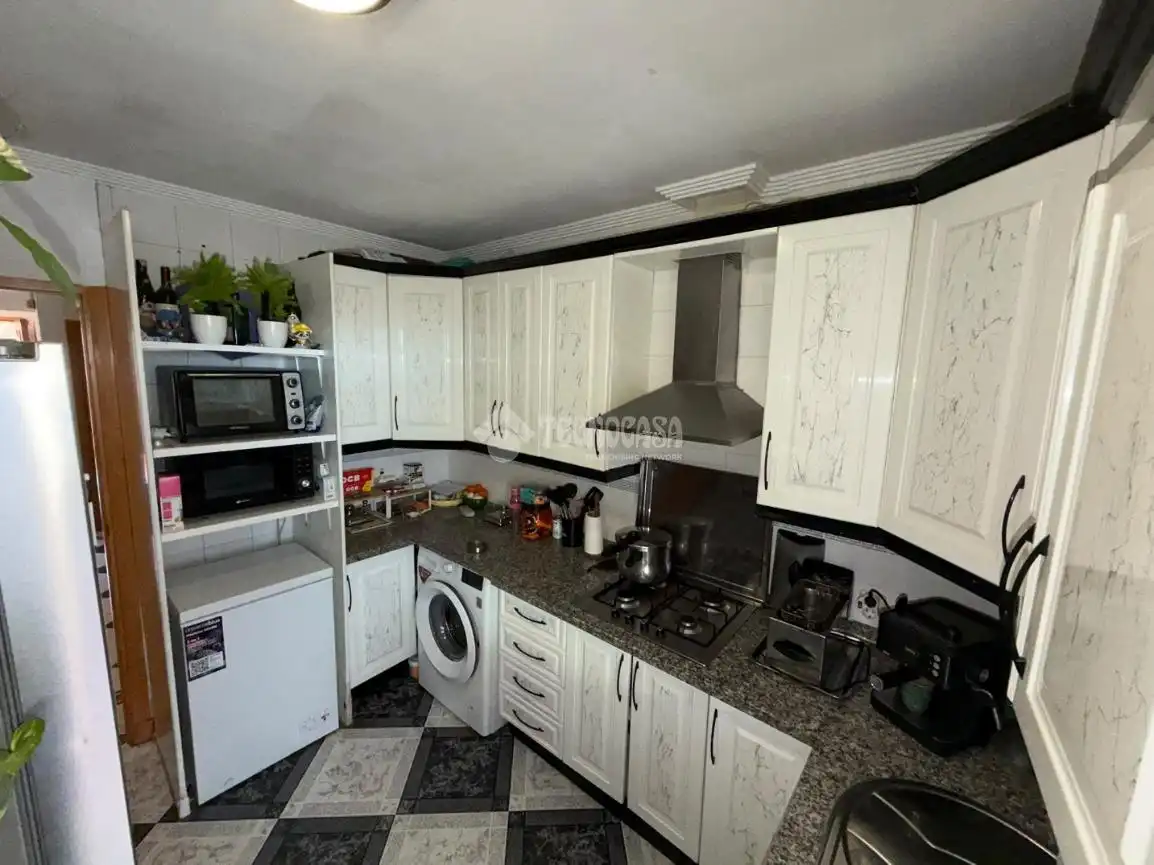 Cocina de Casa adosada en venta en Sevilla
