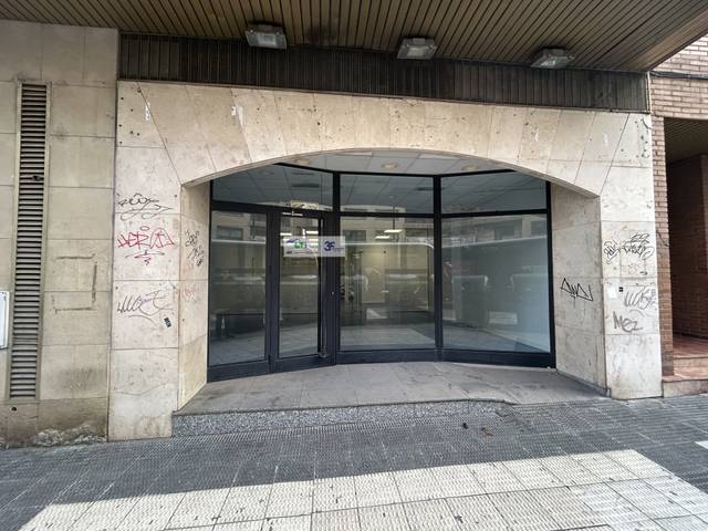 Local comercial en Alquiler en AVENIDA CEAR AUGUSTO  en Paseo Independencia