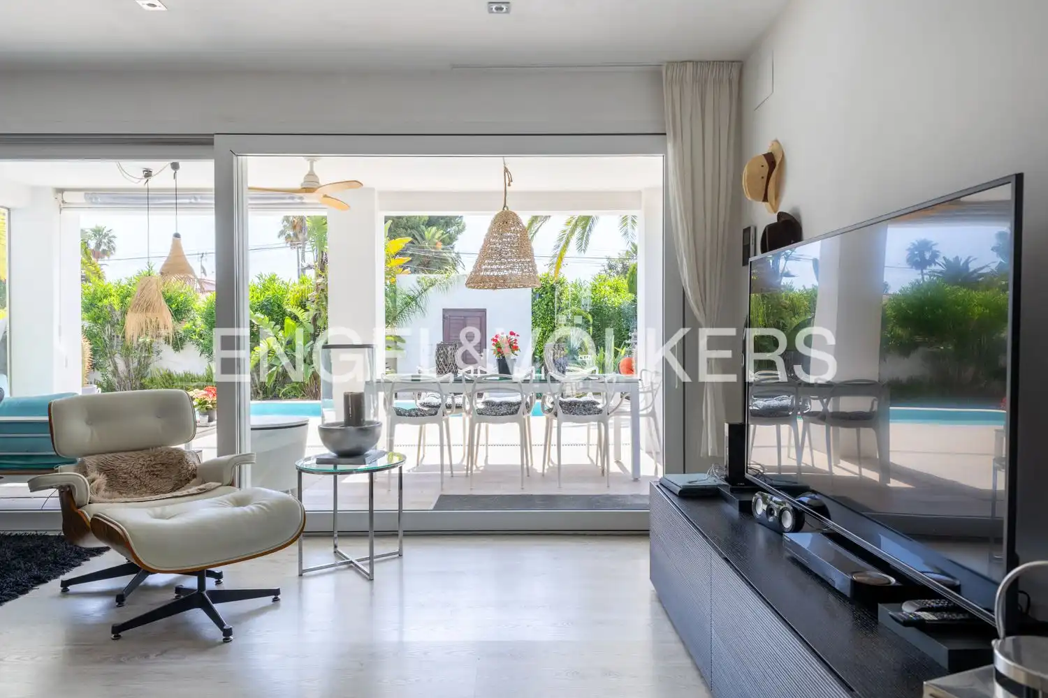 Living room of Houses for sale in Dénia  with Air Conditioner, Heating and Private garden