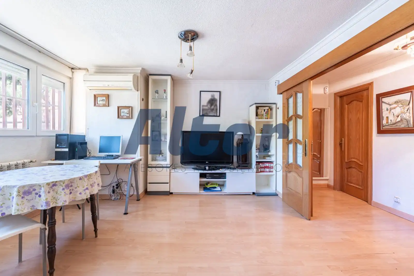 Sala de estar de Piso en venta en Madrid con Calefacción y Amueblado