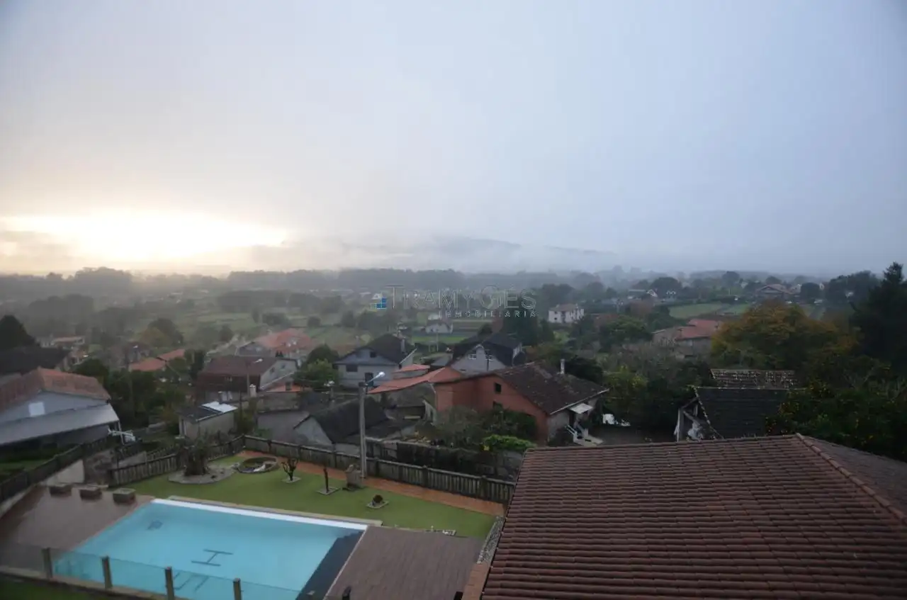 Piscina de Casa o chalet en venta en Tui con Calefacción, Jardín privado y Terraza