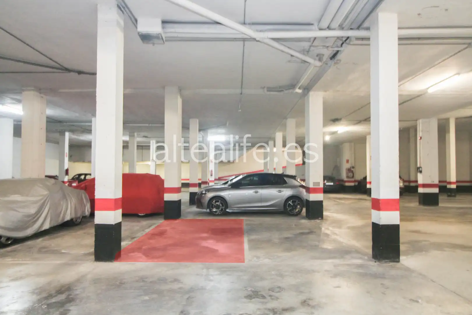 Garage for rent in N/A, Altea ciudad