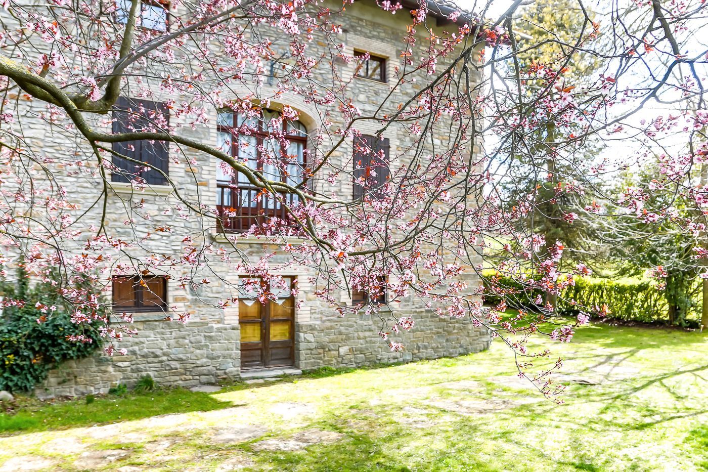 Vista exterior de Finca rústica en venta en Rupit i Pruit con Jardín privado
