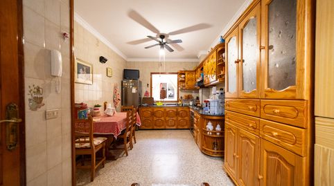 Foto 4 de Casa adosada en venta en Calle Numancia, Vecindario - El Doctoral - Cruce de Sardina, Santa Lucía de Tirajana