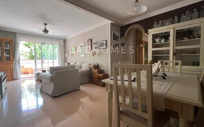 Living room of Flat for sale in Fuengirola  with Air Conditioner, Terrace and Storage room