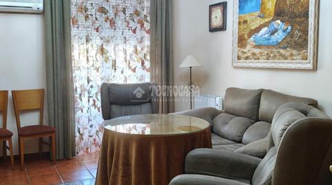 Photo 4 of Single-family semi-detached for sale in P.º Primero de Mayo, Jódar, Jaén