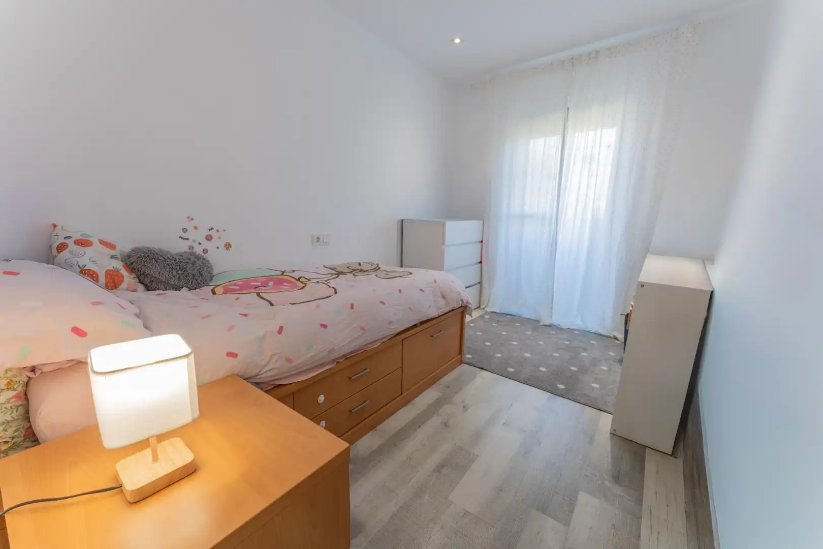 Bedroom of Flat for sale in Elche / Elx  with Air Conditioner and Balcony