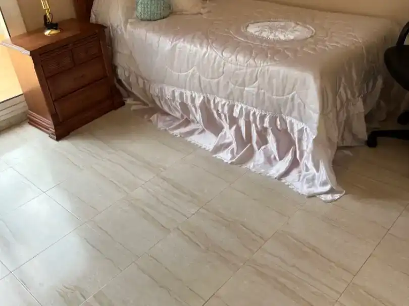 Habitació a Carrer Roger de Flor, 7, La Franquesa - Oasis Park