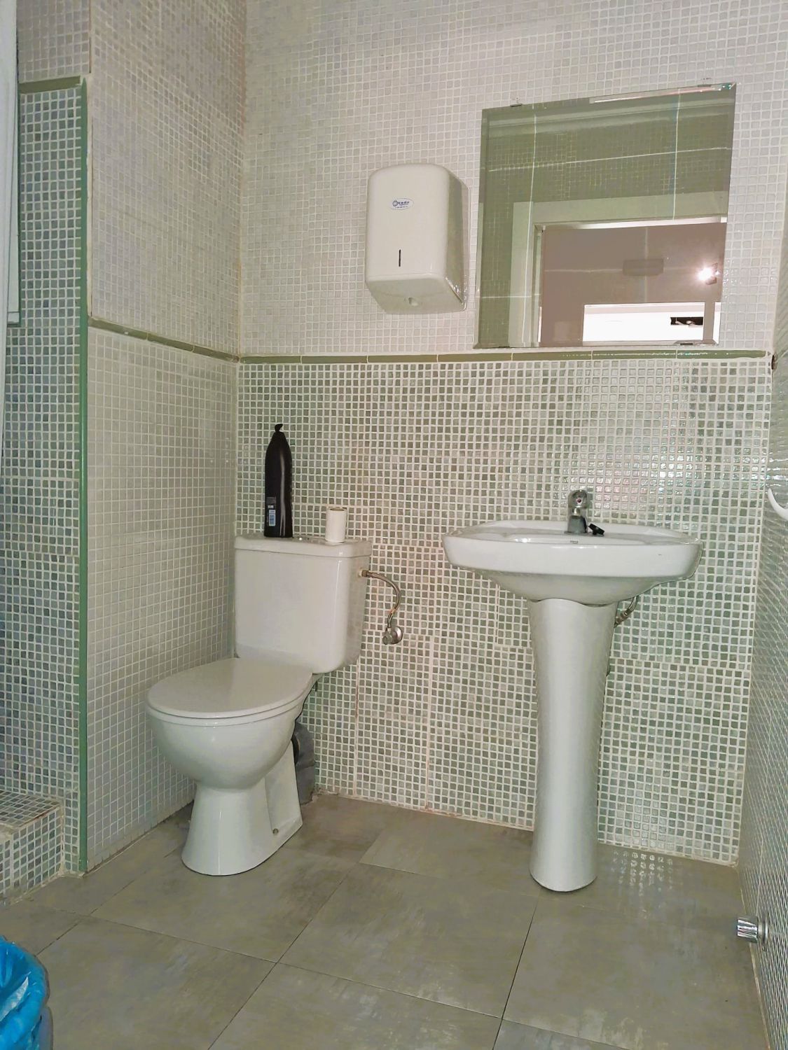 Badezimmer von Geschaftsraum zum verkauf in Villajoyosa / La Vila Joiosa