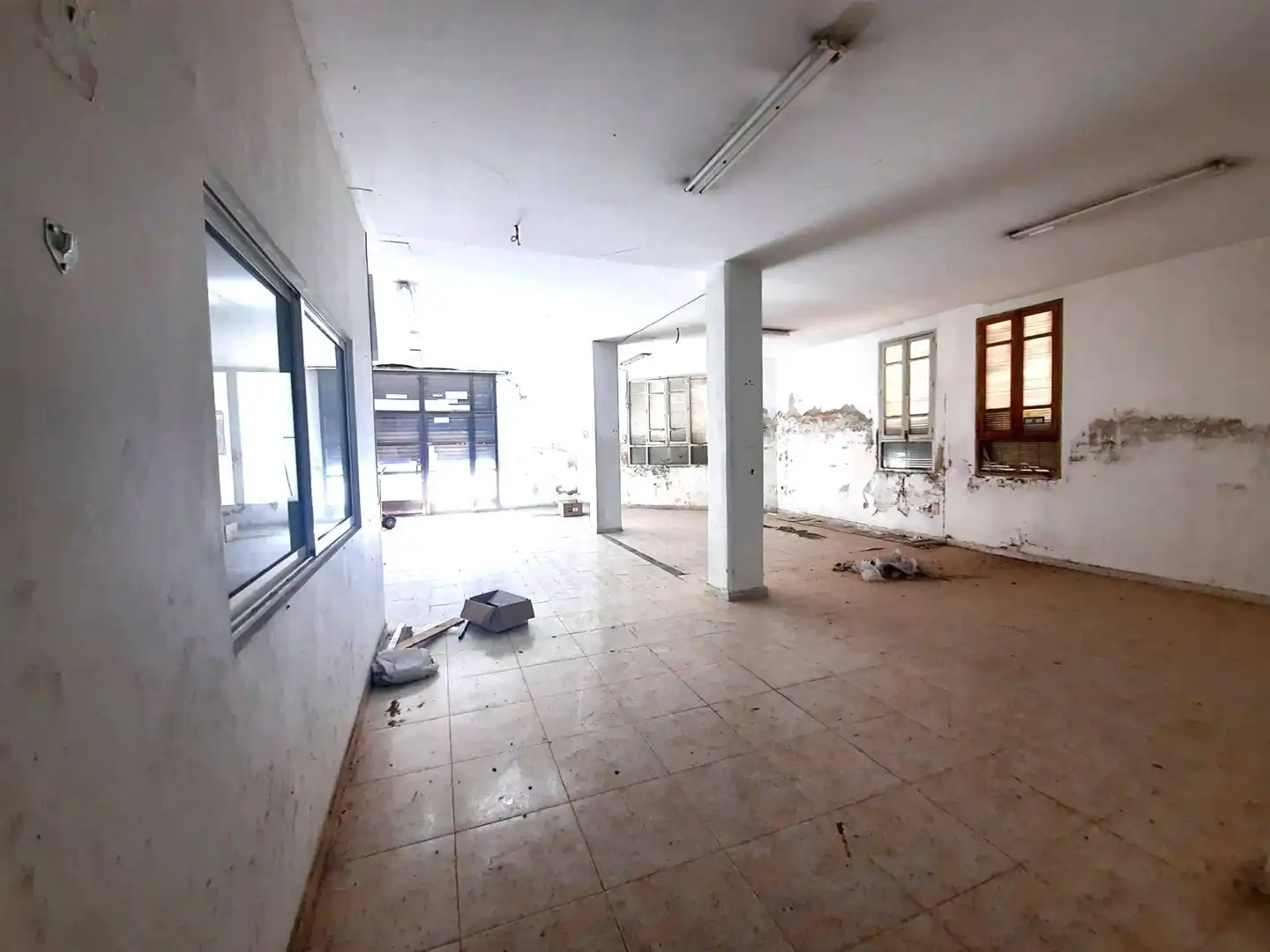 Local comercial en venta en Centro Ciudad, imagen 2