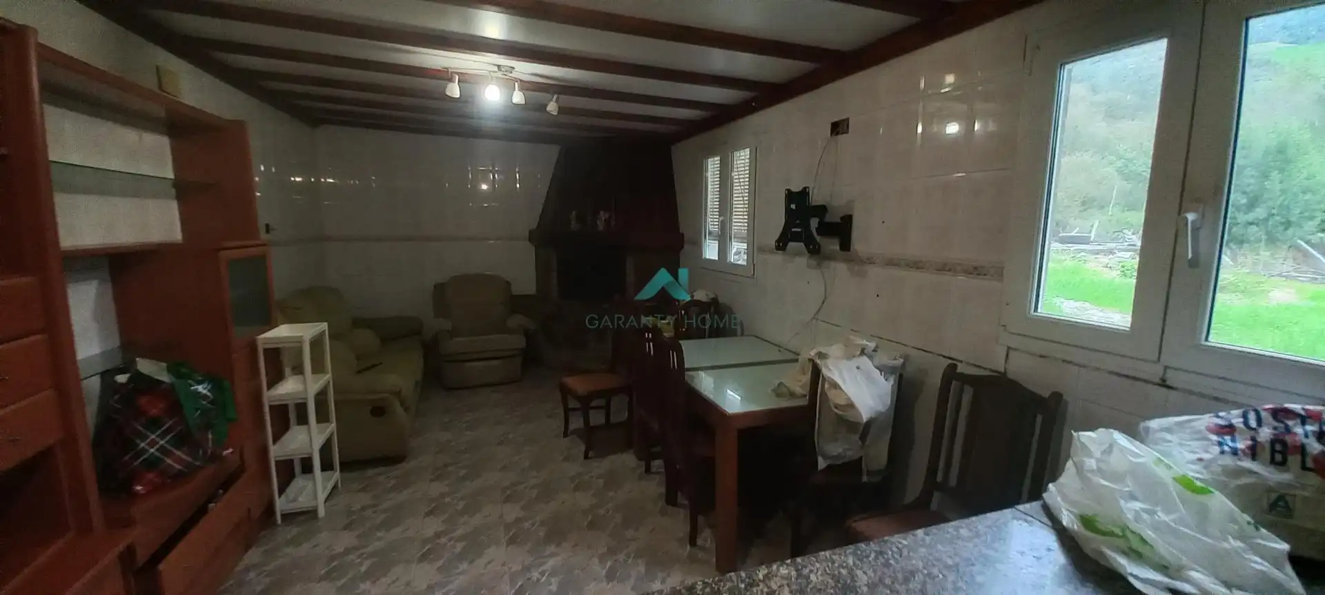 Sala d'estar de Finca rústica en venda en Ramales de la Victoria amb Jardí privat i Terrassa