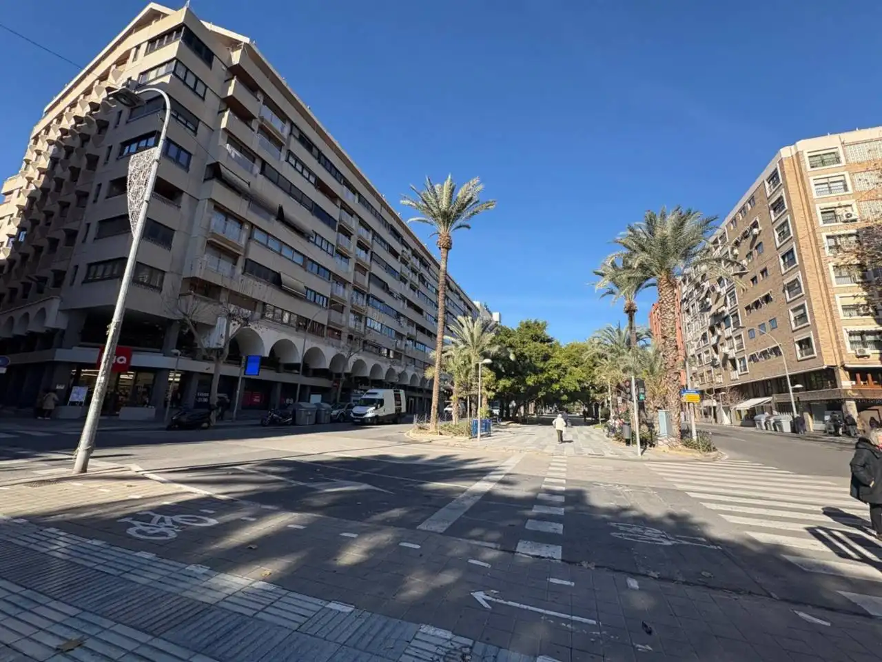 Vista exterior de Piso en venta en Alicante / Alacant con Aire acondicionado, Calefacción y Amueblado