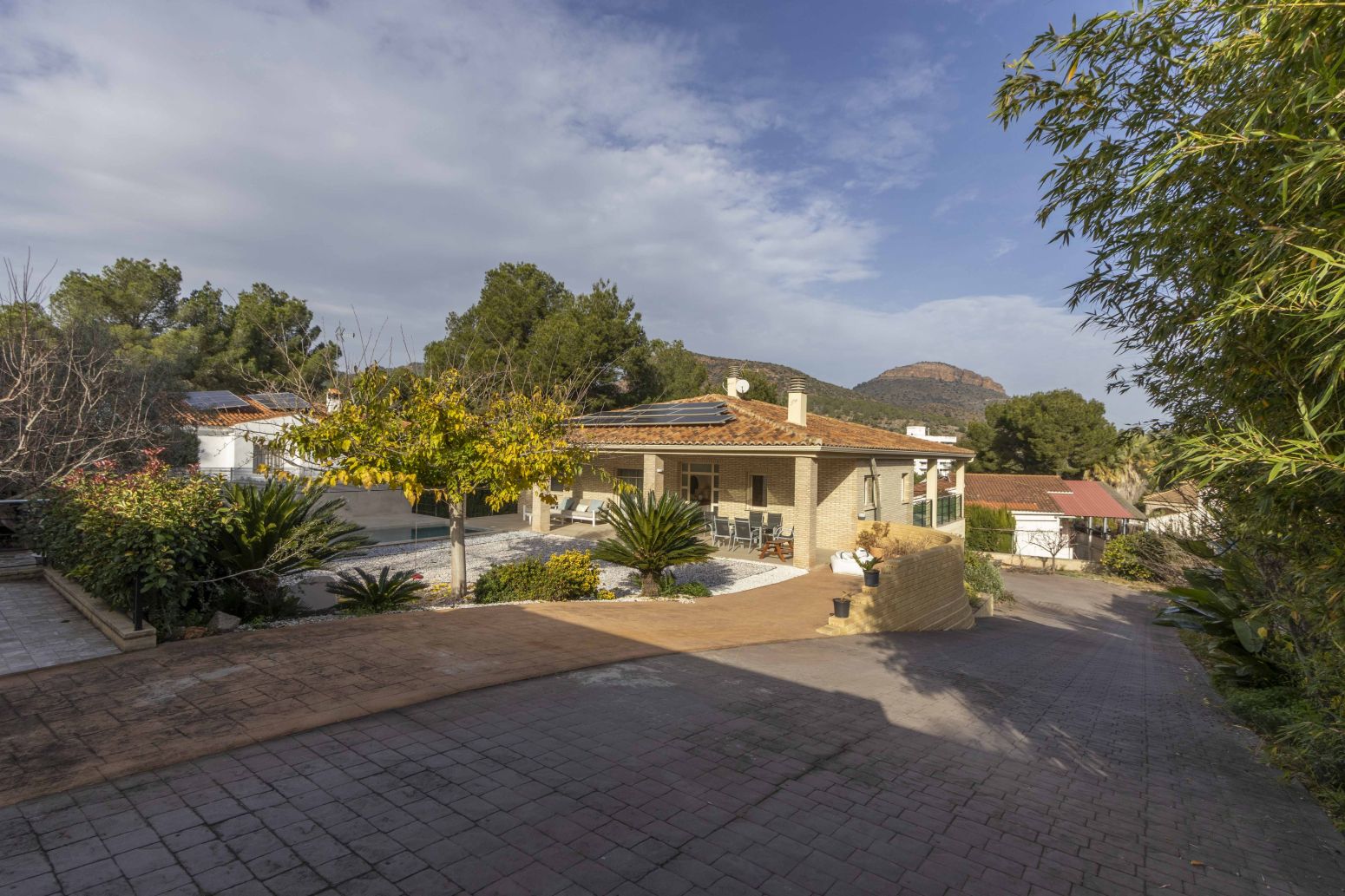 Vista exterior de Casa o chalet en venta en Gilet con Aire acondicionado, Calefacción y Jardín privado