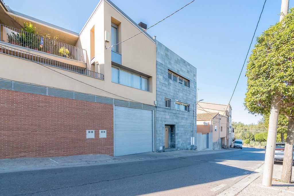 Exterior view of Duplex for sale in Corbins  with Air Conditioner and Heating