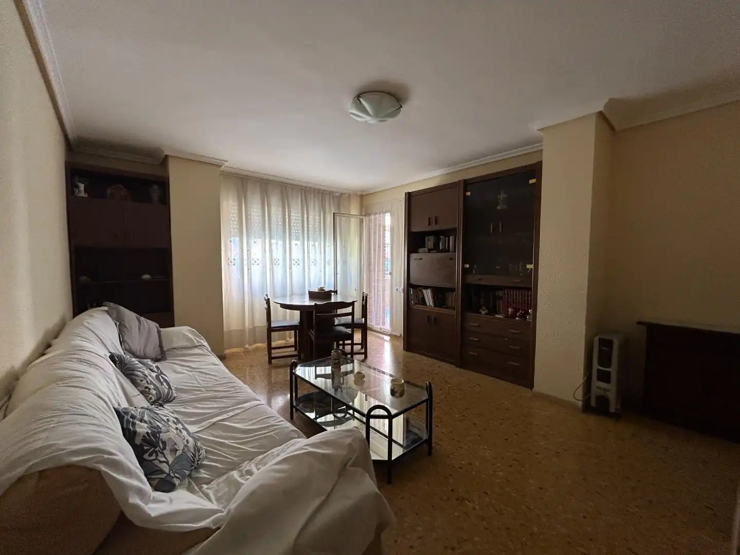 Sala de estar de Piso en venta en Castellón de la Plana / Castelló de la Plana con Balcón