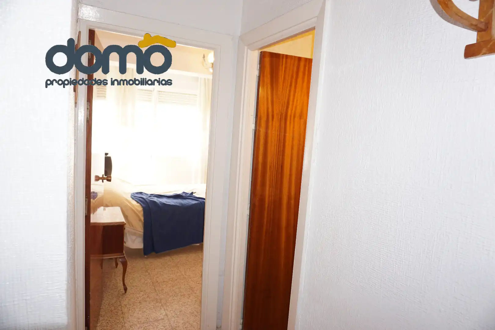 Habitación de Piso en venta en Almería con Amueblado y Balcón