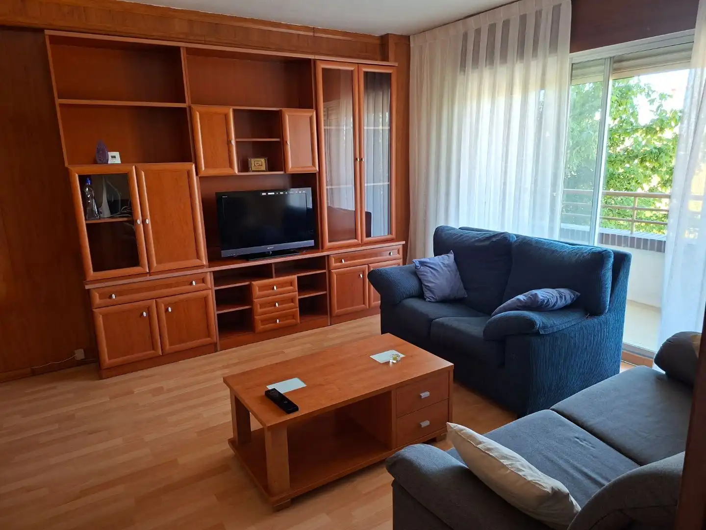 Wohnzimmer von Wohnung zur Miete in Móstoles mit Heizung, Privatgarten und Parkett