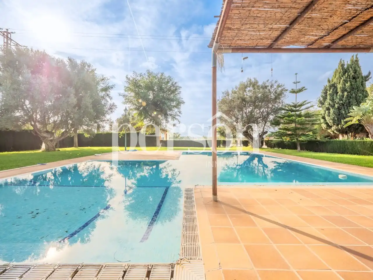 Piscina de Finca rústica en venda en Bétera amb Aire condicionat, Calefacció i Jardí privat