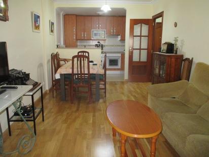 Menjador de Apartament en venda en Peñaranda de Bracamonte amb Calefacció