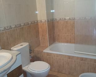 Bathroom of Duplex for sale in Parla  with Heating, Parquet flooring and Storage room